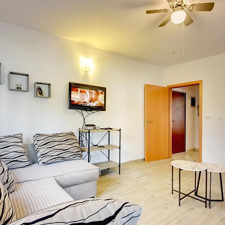 Apartment Mores Medolino Esterno foto